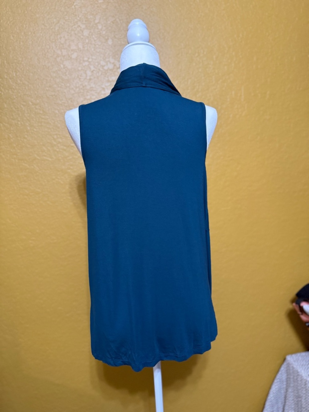 Soma Teal Blue Soft Jersey Sleeveless Open Front Knotted Vest Small - Picture 6 of 6